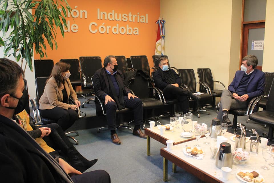 “La pandemia, la falta de reactivación y la fuerte presión tributaria han generado una profunda crisis en las industrias de Córdoba”
