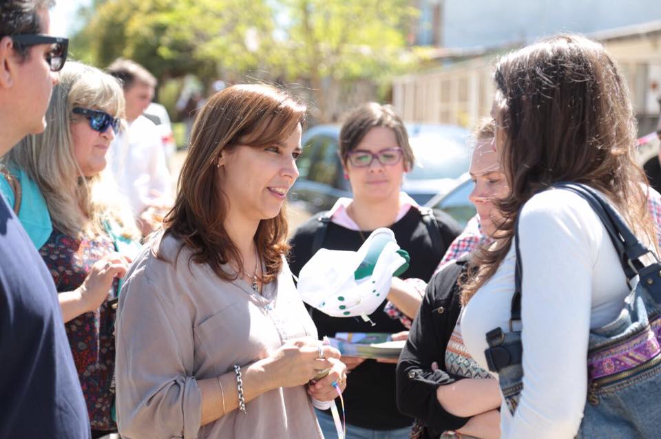 Como parte de sus actividades de campaña y dentro de la programación de visitas a distintos pueblos y ciudades de la provincia de Córdoba, Carrizo visitó el Barrio el Virrey de la ciudad de Alta Gracia donde compartió con los vecinos una linda jornada.