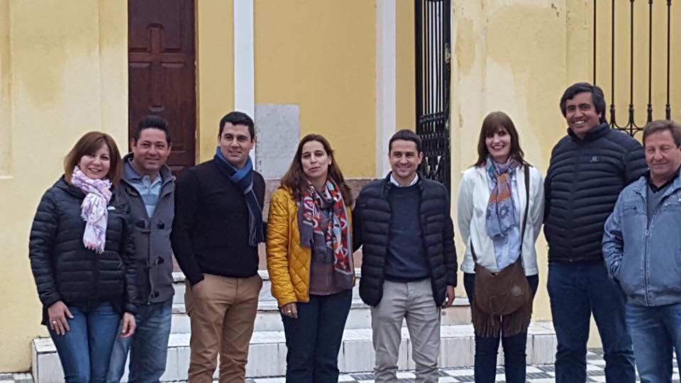 Como parte de su actividad de campaña, Soledad Carrizo efectuó una recorrida por varias localidades del Valle de Calamuchita. En Santa Rosa atendió los medios de prensa, en Embalse se reunió con dirigentes de Cambiemos, visitó el Complejo Turístico de esa localidad y se interiorizó de la construcción de la nueva Parroquia.
