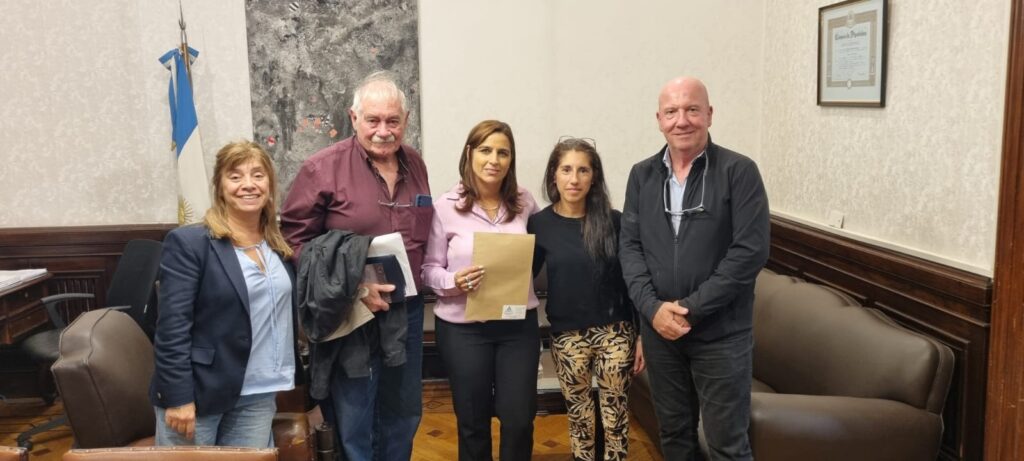 Reunión con representantes de la Asociación para la Ayuda del Niño Autista