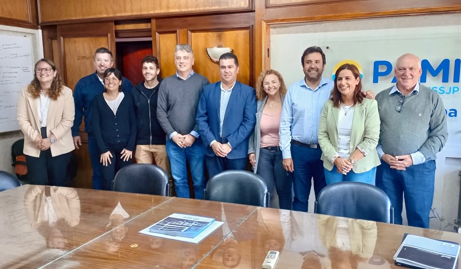 Reunión de trabajo en la delegación Córdoba del PAMI