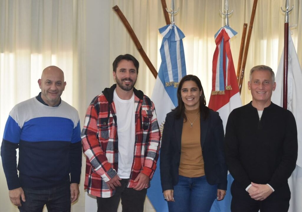 Visita a la ciudad de Villa Carlos Paz y reunión con el Intendente Avilés y dirigentes de la UCR